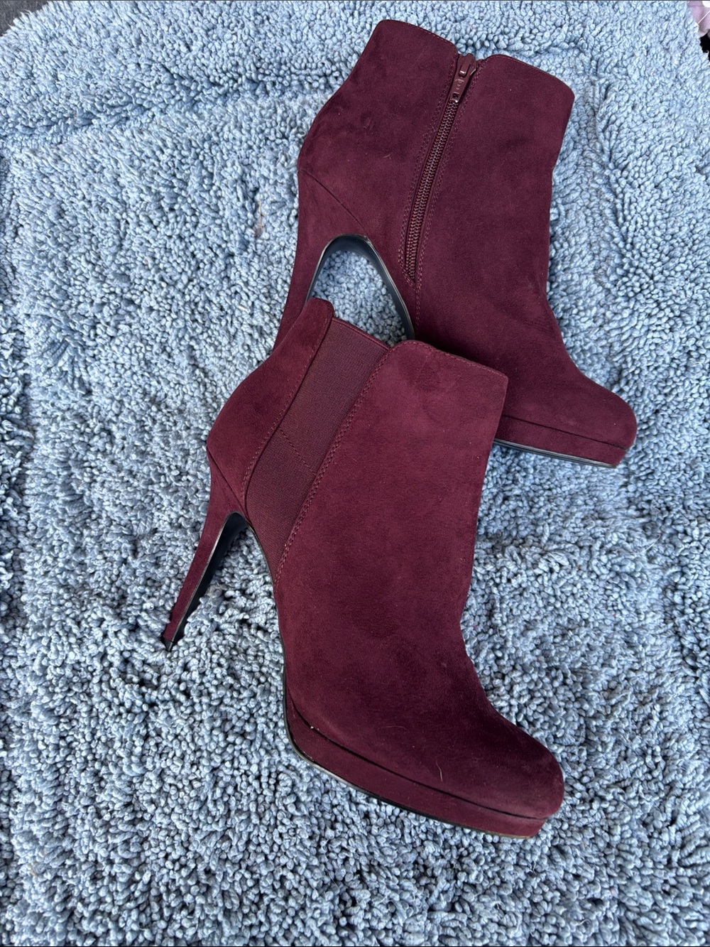 Apt. 9 Burgundy Suede High Heel Ankle Booties
